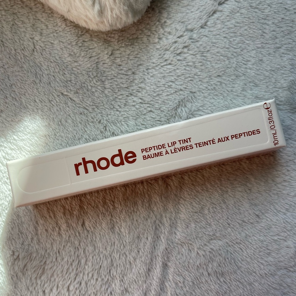 rhode cinnamon roll lip SOLD